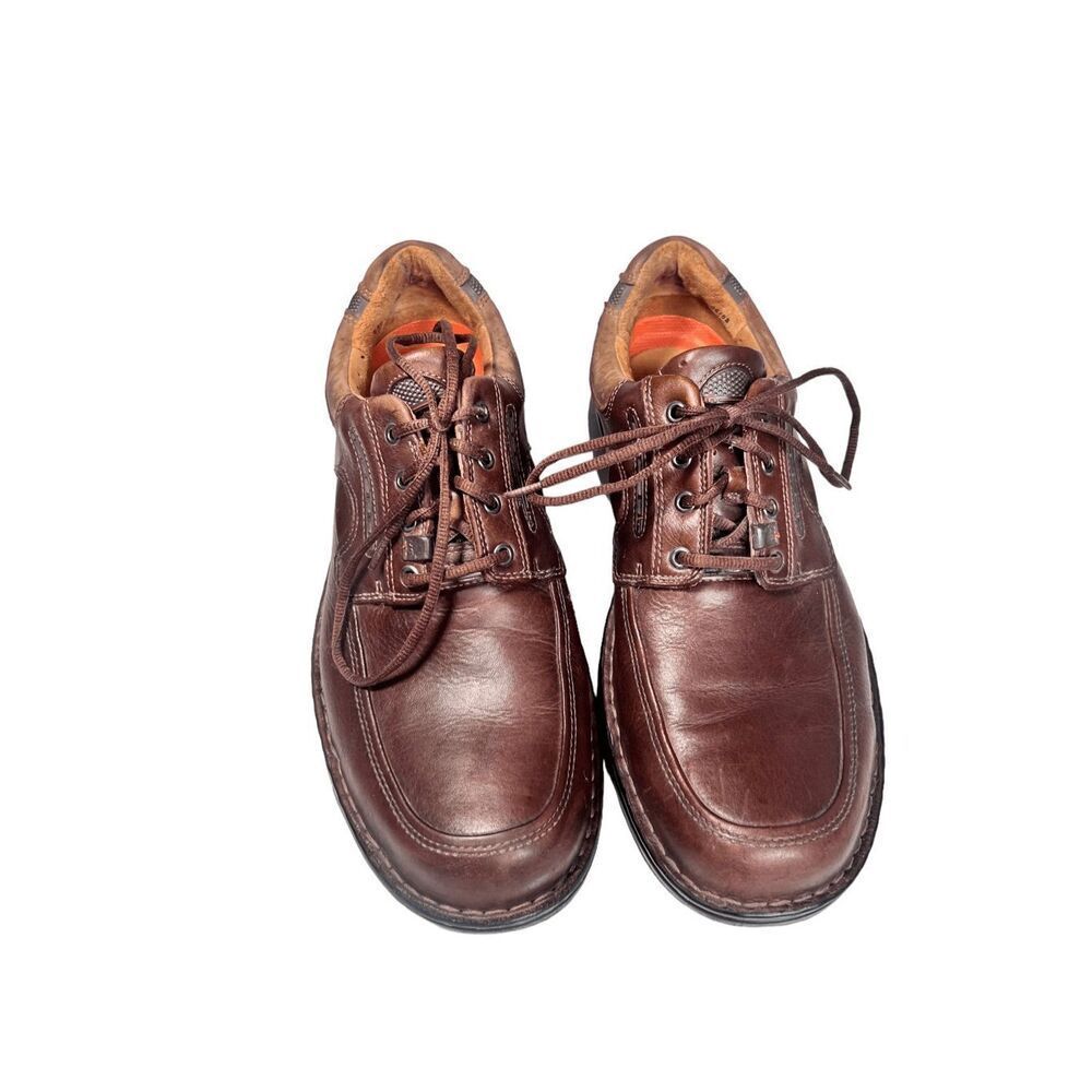 Clarks Unstructured Men'sBrown Leather Lace Up Brand: Clarks... Casual Shoes - Picture 1 of 14